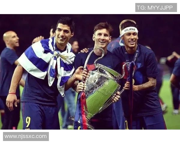 矮个子足球明星的传奇之路与他们在绿茵场上的非凡表现